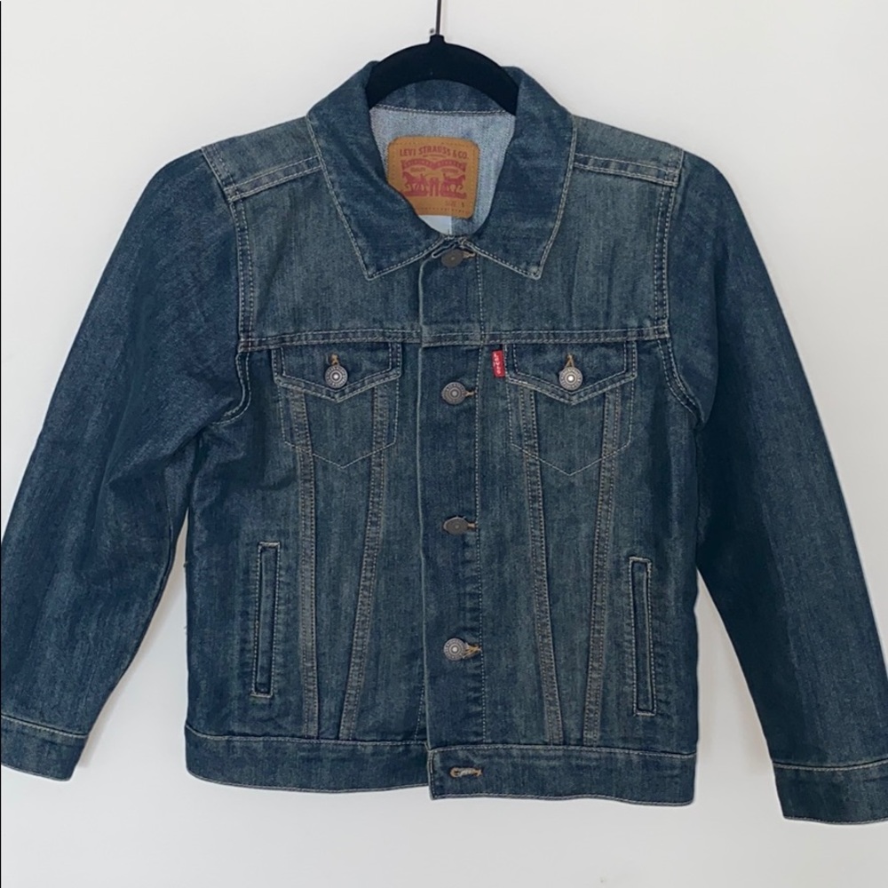 Vintage Levi’s Denim Jacket. Size Small